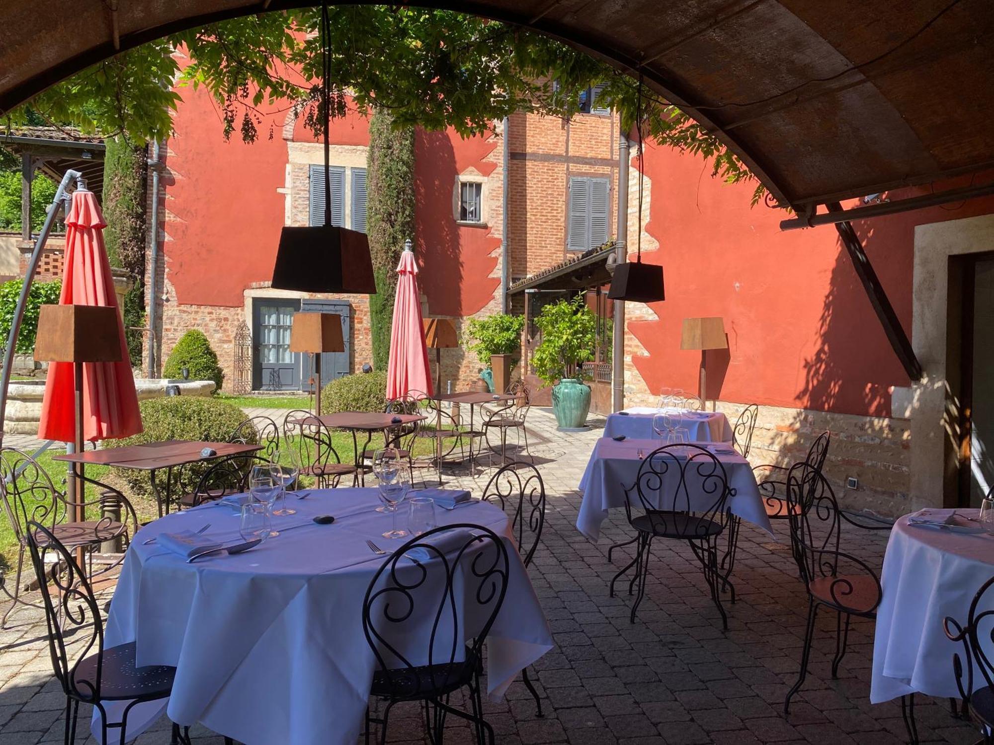 Les Jardins De La Tour 호텔 Châtillon-sur-Chalaronne 외부 사진